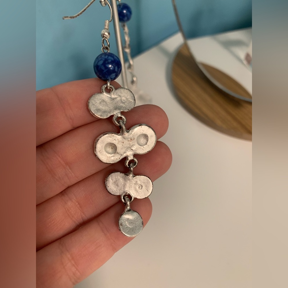 Dangle earrings - Picture 5 of 8